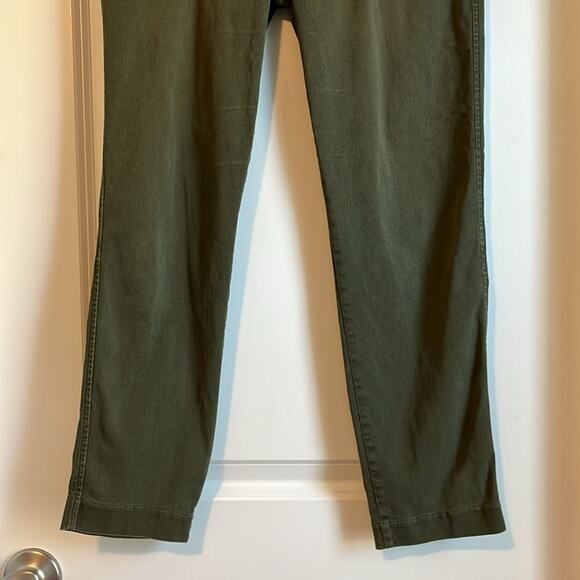 ⚡️ 3 for $20 ⚡️ Old Navy Olive Green Pixie Pants - Picture 4 of 9